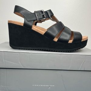 Vionic Hoola Tawny II